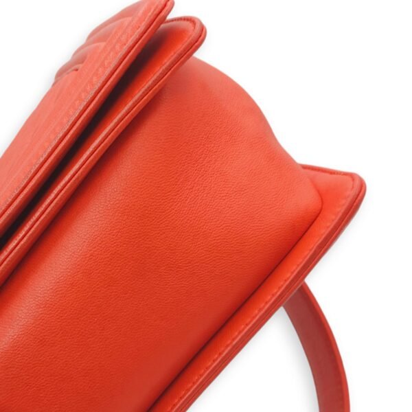 Chevron Le Boy Medium Red Shoulder Bag in Calfskin, Ruthenium hardware - Image 9