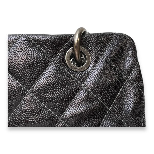 Chic Black Shoulder Bag in Caviar Leather, Silver hardware - Image 7