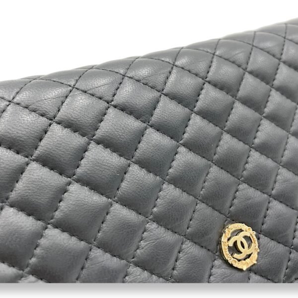 Classic Black Wallet On Chain in Lambskin, Gold hardware - Image 6