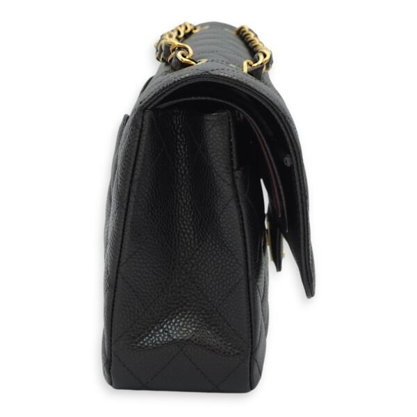 Classic Double Flap Medium Black Shoulder Bag in Caviar Leather, Gold hardware - Image 4