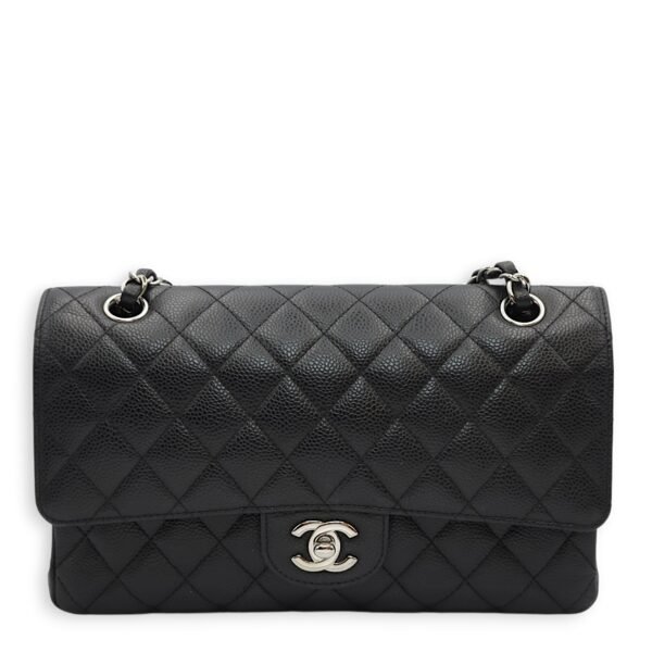 Classic Double Flap Medium Black Shoulder Bag in Caviar Leather, Silver hardware
