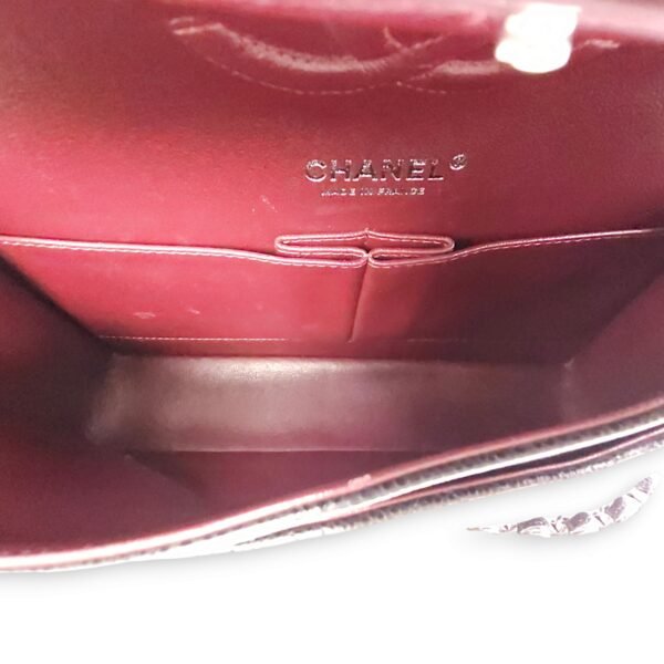 Classic Double Flap Medium Black Shoulder Bag in Caviar Leather, Silver hardware - Image 6