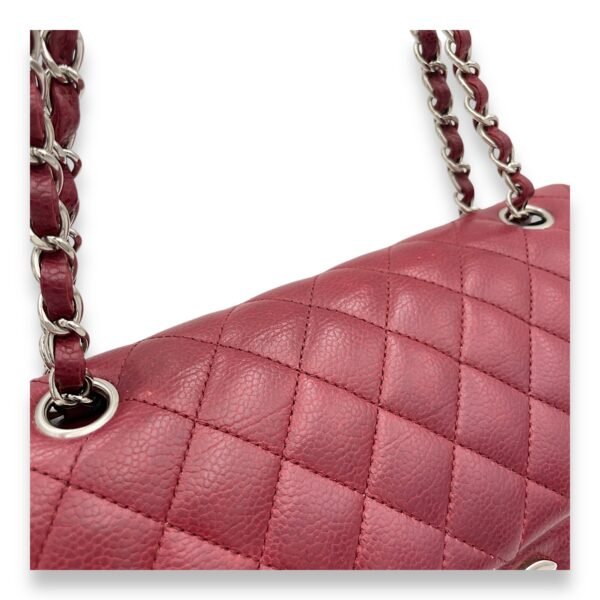 Classic Double Flap Medium Shoulder bag in Caviar leather, Silver Hardware - Image 6