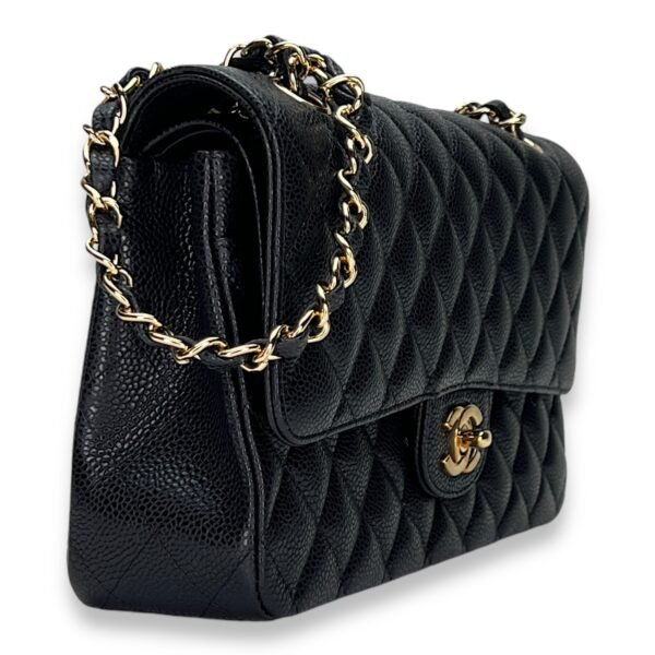 Classic Double Flap Mediun Shoulder bag in Caviar leather, Gold Hardware - Image 3
