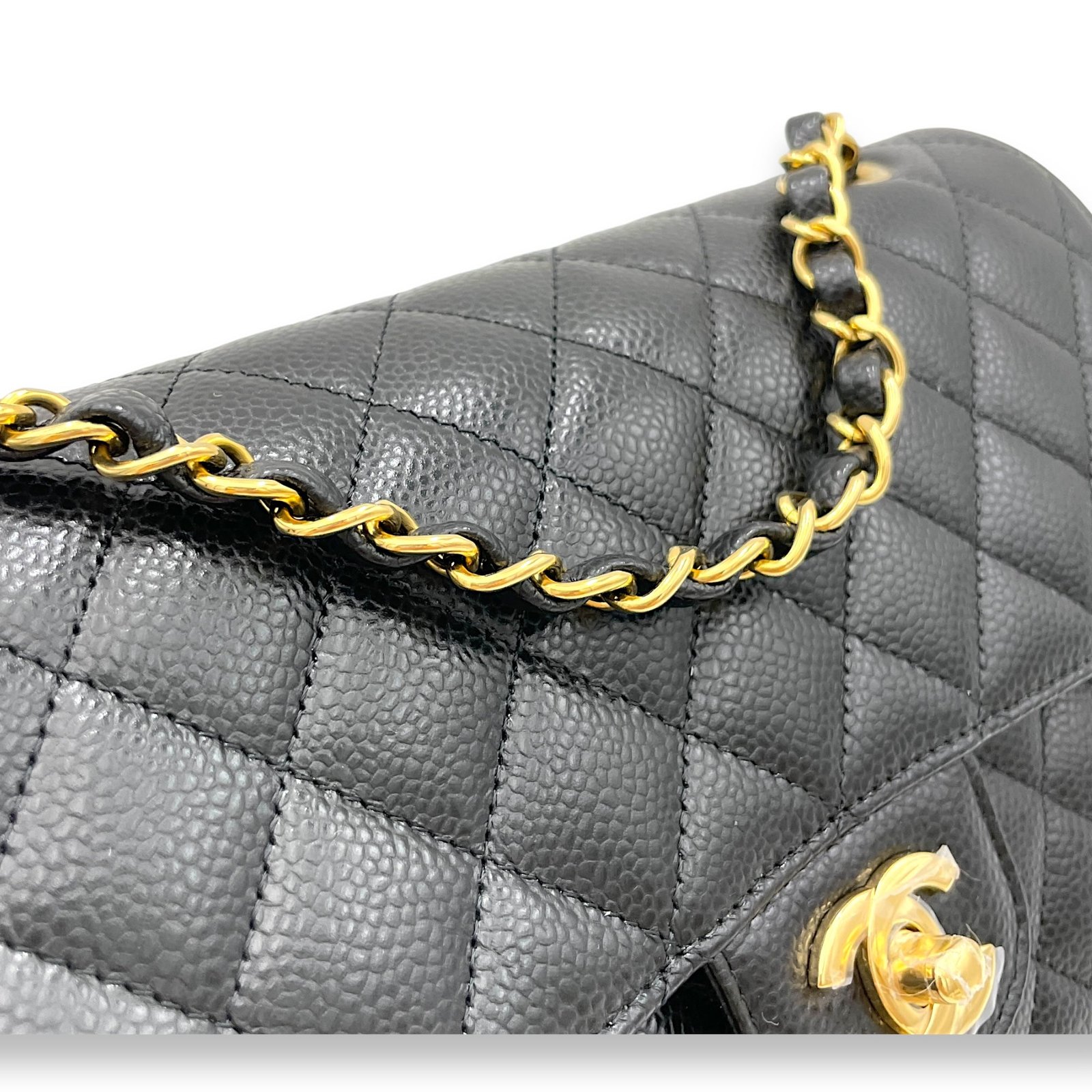 Classic Shoulder Bag Medium Black in Caviar Leather, Gold hardware - Image 6