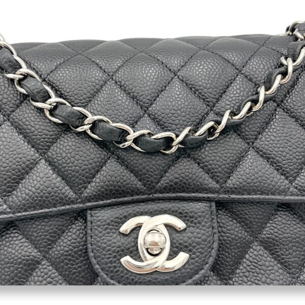 Classic Shoulder Bag Medium Black in Caviar Leather, Silver hardware - Image 7