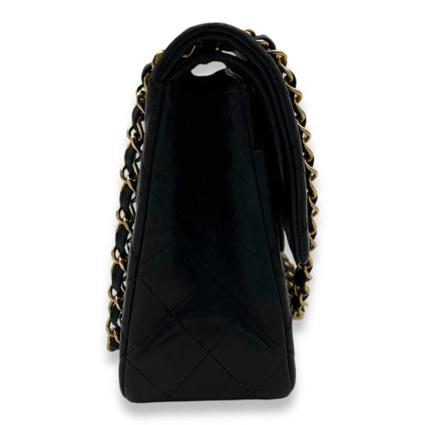 Classic Shoulder Bag Medium Black in Lambskin, Gold hardware - Image 3