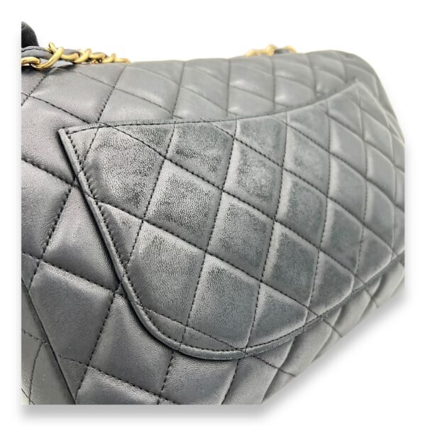Classic Single Flap Jumbo Black Shoulder Bag in Lambskin, Gold hardware - Image 7