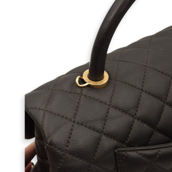 Coco Large Black Top Handle Bag in Caviar Leather, Gold hardware - Image 4