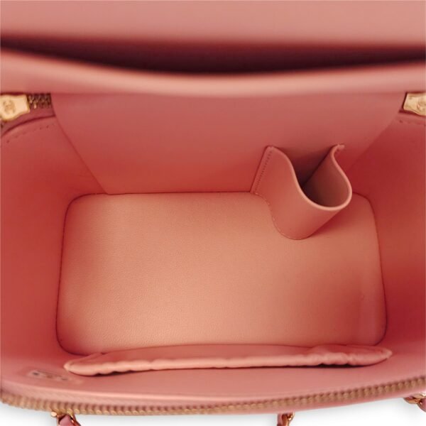 Double Layer 16x13x8.5cm Pink Vanity Bag in Glazed Calf, Gold hardware - Image 6