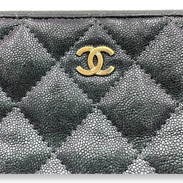 Double Zipped Clutch Iridescent  in Caviar Leather, Gold hardware - Image 6