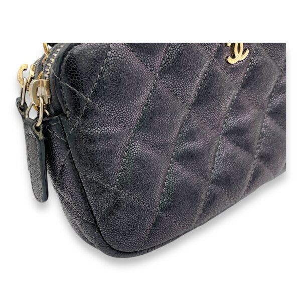Double Zipped Clutch Iridescent  in Caviar Leather, Gold hardware - Image 8