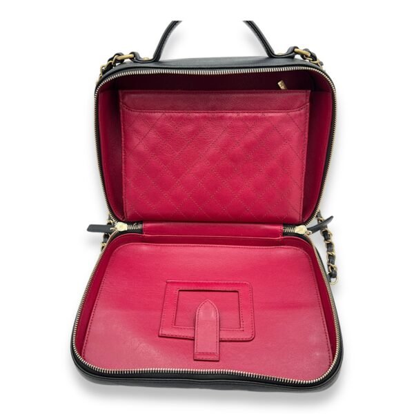 Filigree Large Black Vanity Bag in Caviar Leather, Gold hardware - Image 15