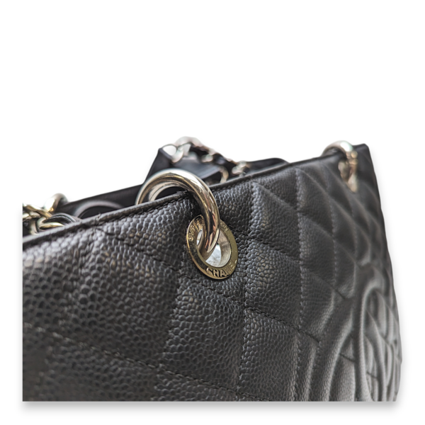 GST Black Shoulder Bag in Caviar Leather, Silver hardware - Image 6