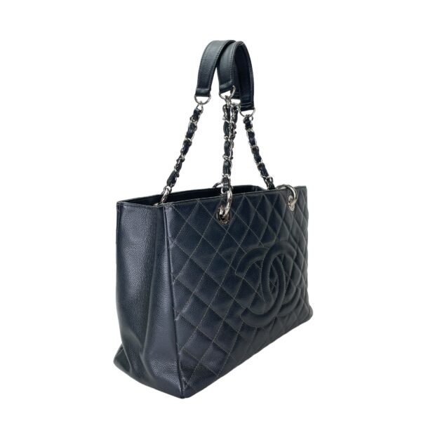 GST Grand Grey Tote Bag in Caviar Leather, Silver hardware - Image 3