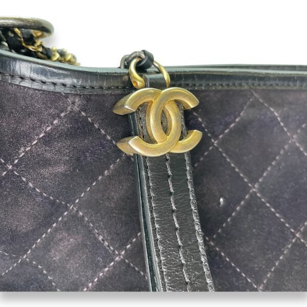 Gabrielle Medium Crossbody bag in Suede leather, Gold Hardware - Image 6