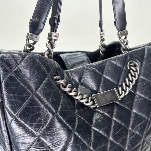 Glazed Quilted Nameplate Tote Black Tote Bag in Calfskin, Ruthenium hardware - Image 6