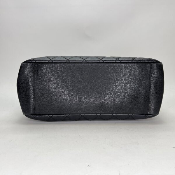 Grand Shopping Black Tote Bag in Caviar Leather, Silver hardware - Image 5