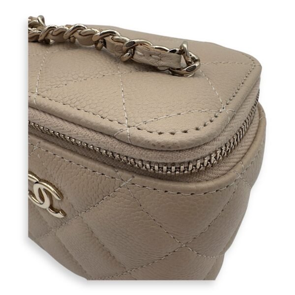 CC Vanity Bag Beige in Caviar Leather, Gold hardware - Image 12