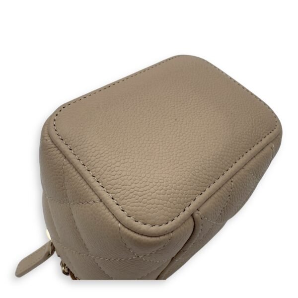 CC Vanity Bag Beige in Caviar Leather, Gold hardware - Image 13