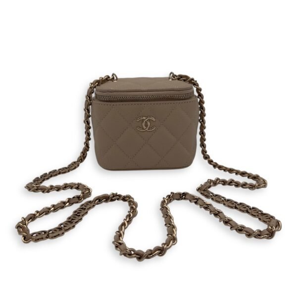 CC Vanity Bag Beige in Caviar Leather, Gold hardware - Image 16