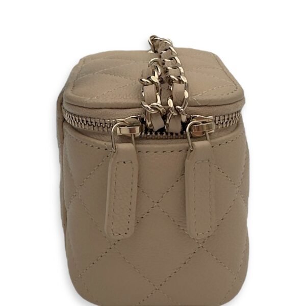 CC Vanity Bag Beige in Caviar Leather, Gold hardware - Image 4
