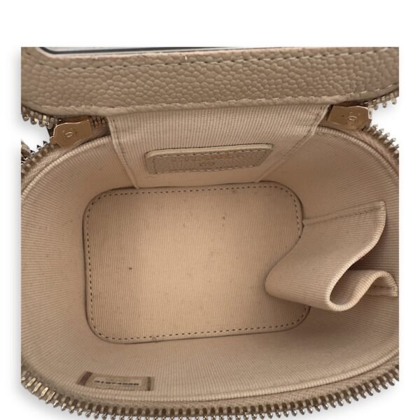 CC Vanity Bag Beige in Caviar Leather, Gold hardware - Image 7