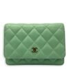 CC Wallet On Chain Green in Lambskin, Gold hardware