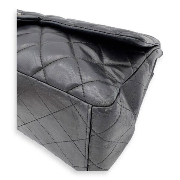 Classic Maxi Black Shoulder Bag in Lambskin, Silver hardware - Image 24