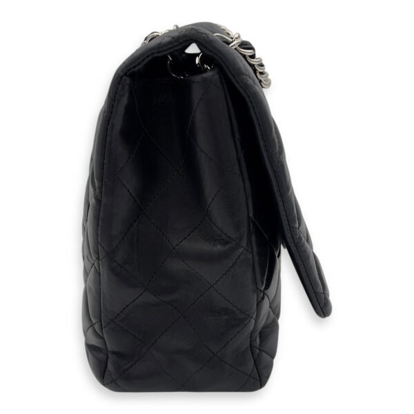Classic Maxi Black Shoulder Bag in Lambskin, Silver hardware - Image 4