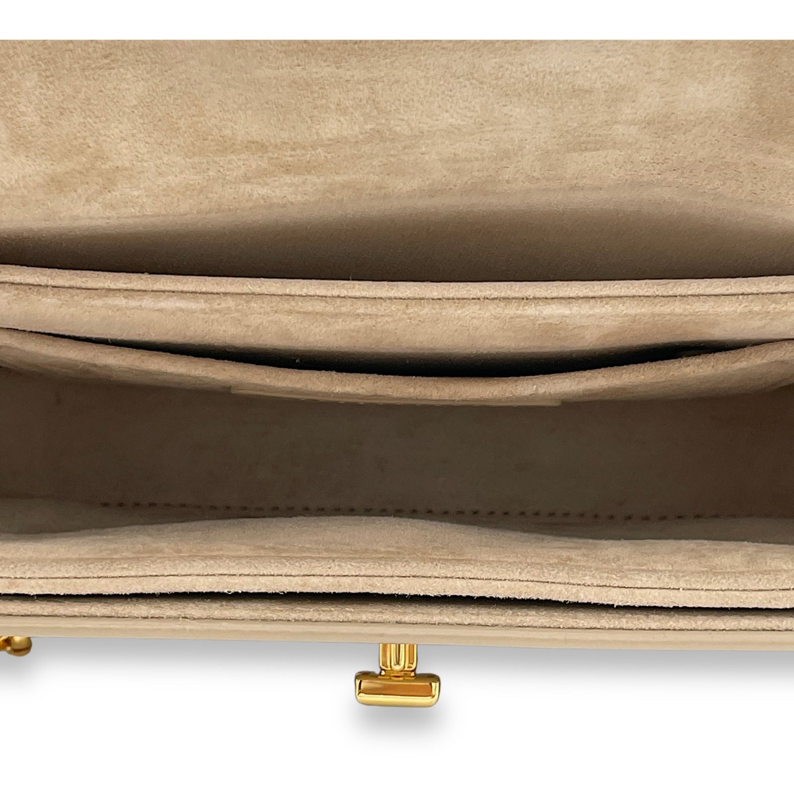 30 Montaigne Avenue Small Crossbody bag in Calfskin, Gold Hardware - Image 11