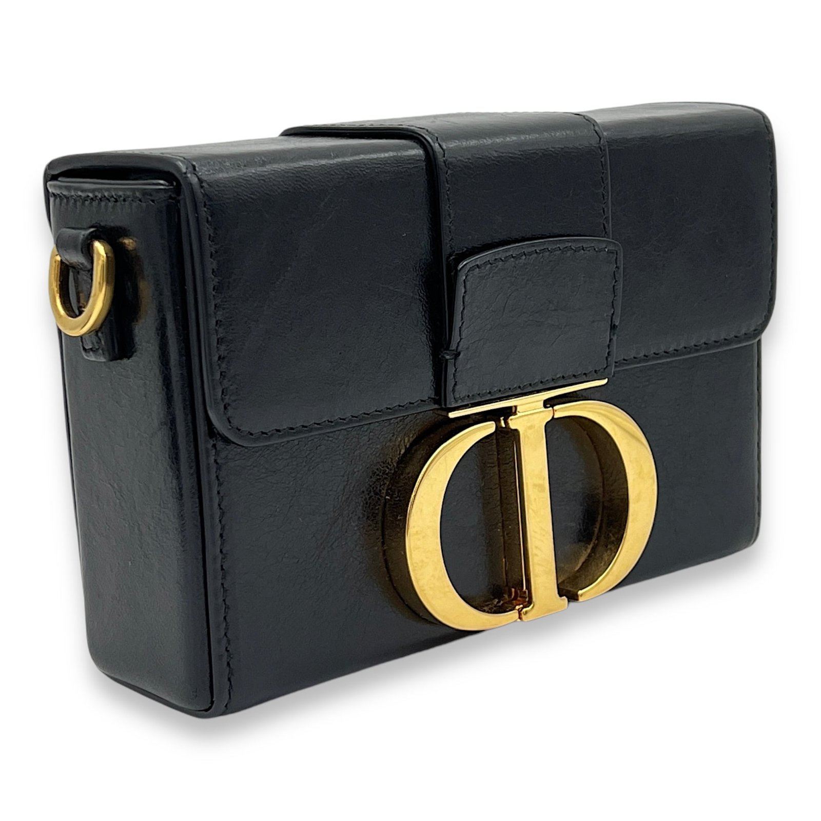 30 Montaigne Box Crossbody bag in Calfskin, Gold Hardware - Image 4