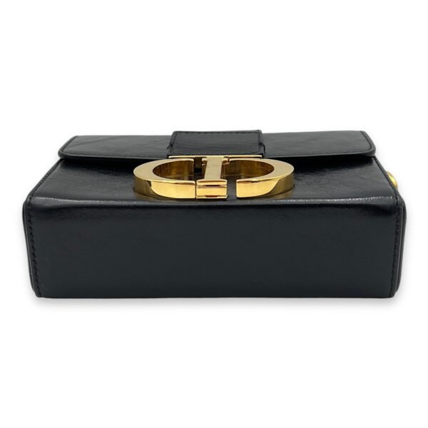 30 Montaigne Box Crossbody bag in Calfskin, Gold Hardware - Image 5