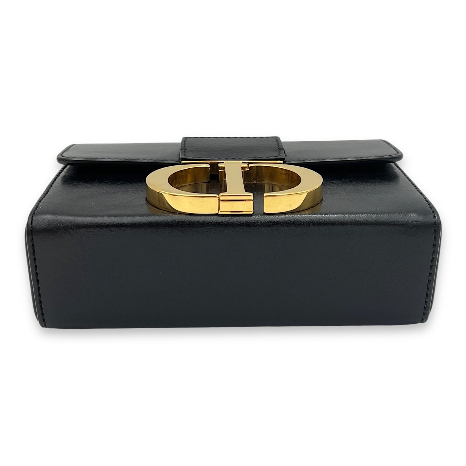 30 Montaigne Box Crossbody bag in Calfskin, Gold Hardware - Image 4