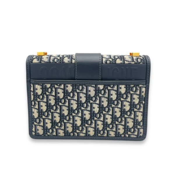30 Montaigne Medium Shoulder bag in Jacquard, Gold Hardware - Image 2