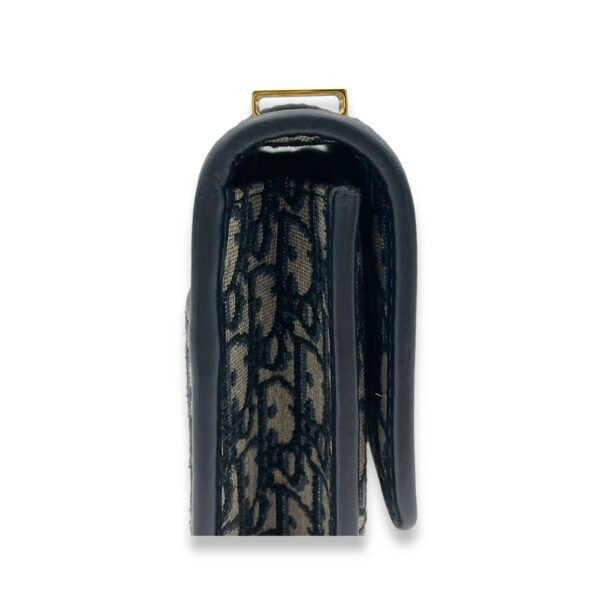 30 Montaigne Medium Shoulder bag in Jacquard, Gold Hardware - Image 8