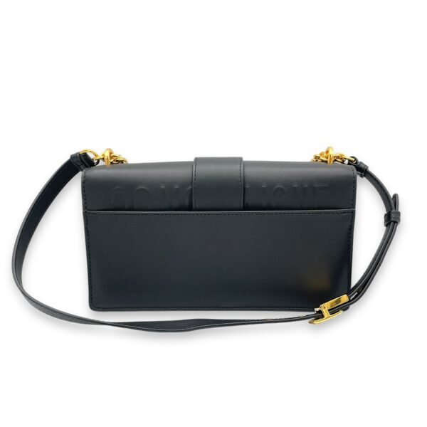 30 Montaigne Shoulder Bag East West Black in Calfskin, Gold hardware - Image 2