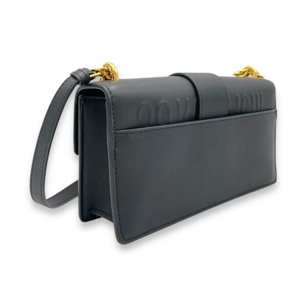 30 Montaigne Shoulder Bag East West Black in Calfskin, Gold hardware - Image 4