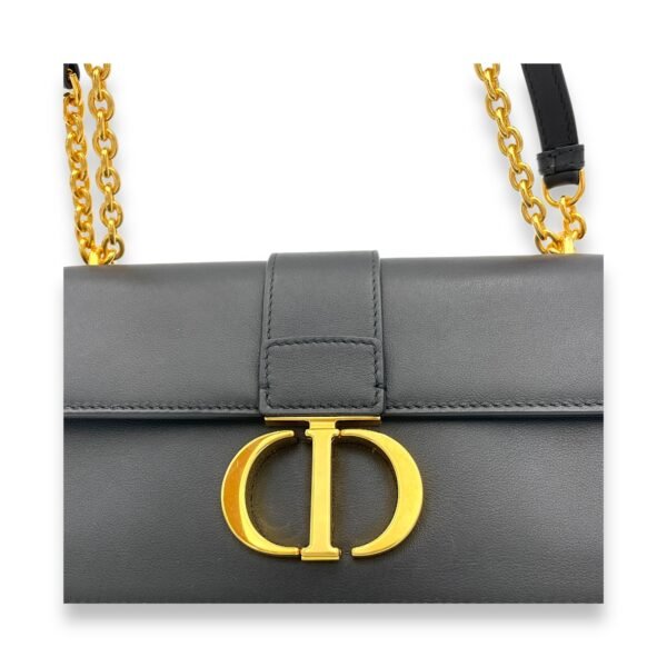 30 Montaigne Shoulder Bag East West Black in Calfskin, Gold hardware - Image 7