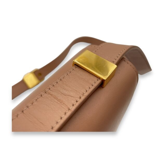 30 Montaigne Shoulder bag in Calfskin, Gold Hardware - Image 8