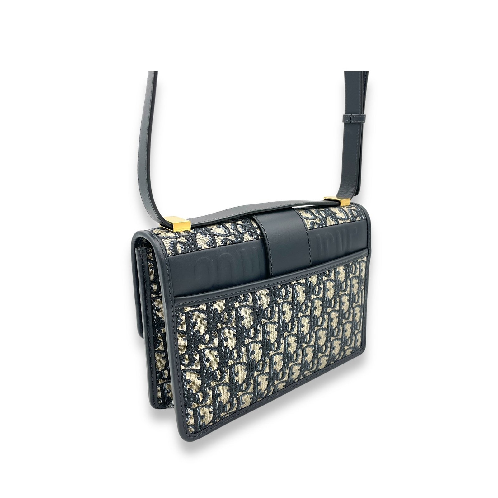 30 Montaigne Shoulder bag in Jacquard, Gold Hardware - Image 4