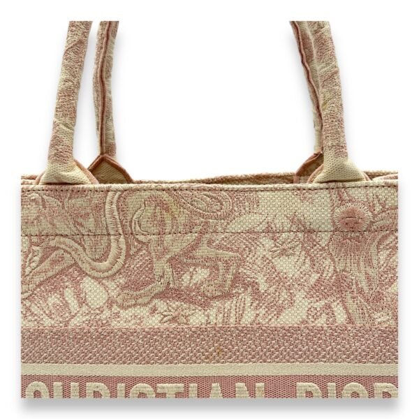 Book Tote Medium Tote bag in Canvas, N/A Hardware - Image 8