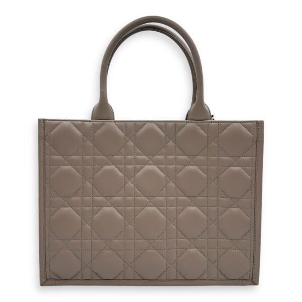 Book Tote Medium Warm Taupe Crossbody Bag in Macrocannage Calfskin, Gold hardware - Image 2
