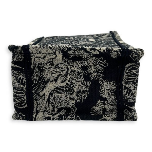 Book Tote Vertical Navy Crossbody Bag in Jacquard, Gold hardware - Image 5