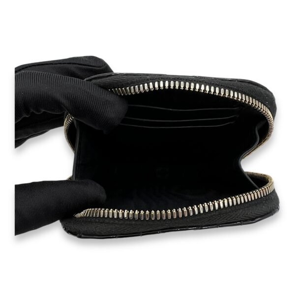 Cannage Pouch Black in Patent Leather, Silver hardware - Image 9
