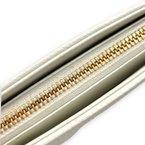Caro Every Dior Pouch 19x14x4cm White Crossbody Bag in Cannage print calf, Gold hardware - Image 7