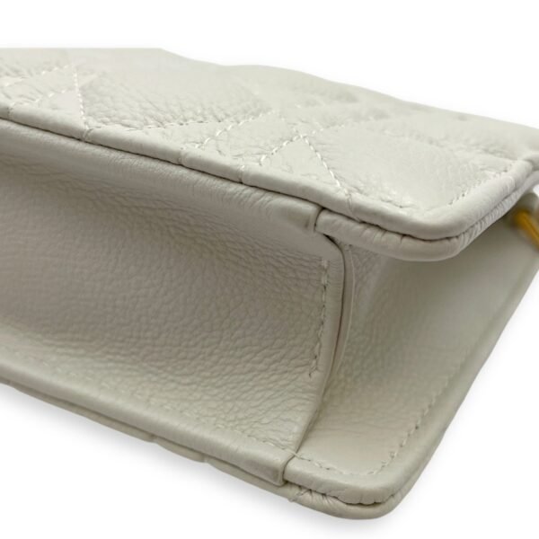 Caro Every Dior Pouch 19x14x4cm White Crossbody Bag in Cannage print calf, Gold hardware - Image 8
