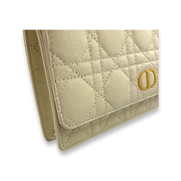 Dior Caro  Pouch White in Calfskin, Gold hardware - Image 10
