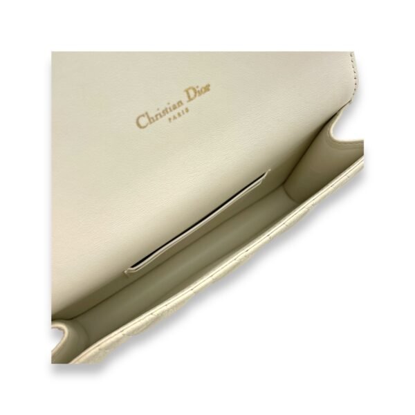 Dior Caro  Pouch White in Calfskin, Gold hardware - Image 11