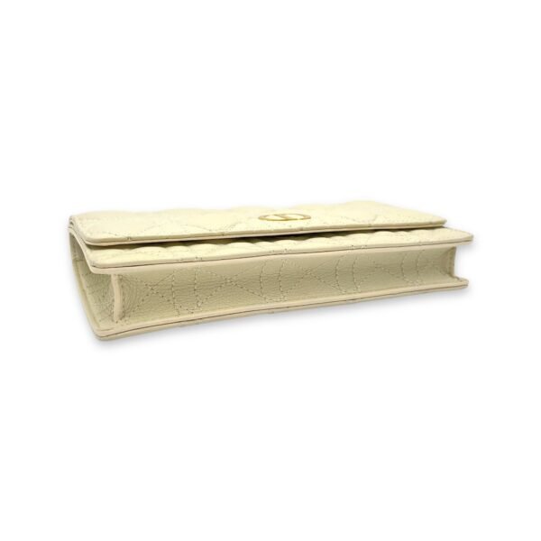 Dior Caro  Pouch White in Calfskin, Gold hardware - Image 5